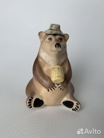 Медьведь пчеловод- символ силы и здоровья