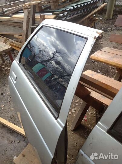 Двери на ваз 2110 бу