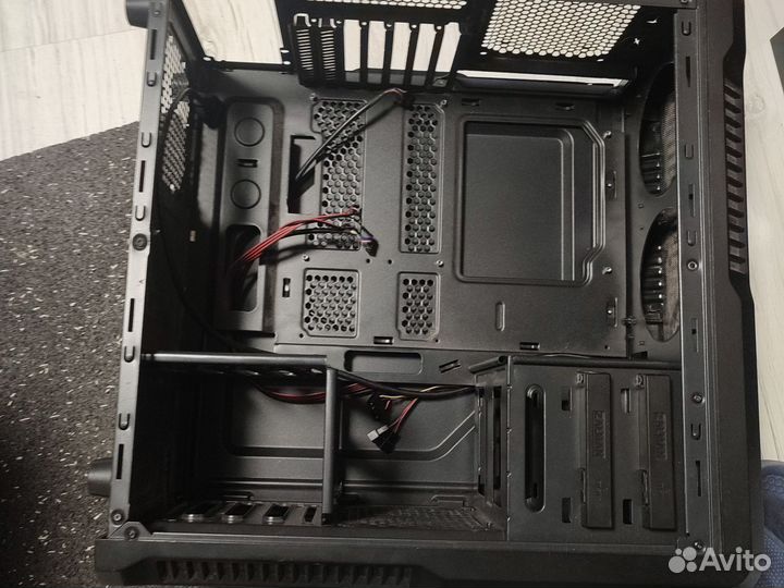 Корпус zalman z3 plus