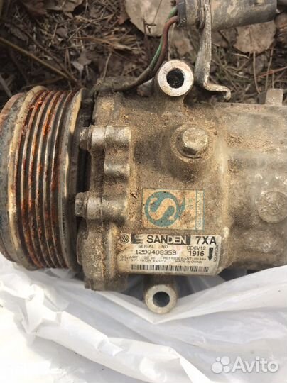 Компрессор кондиционера Polo