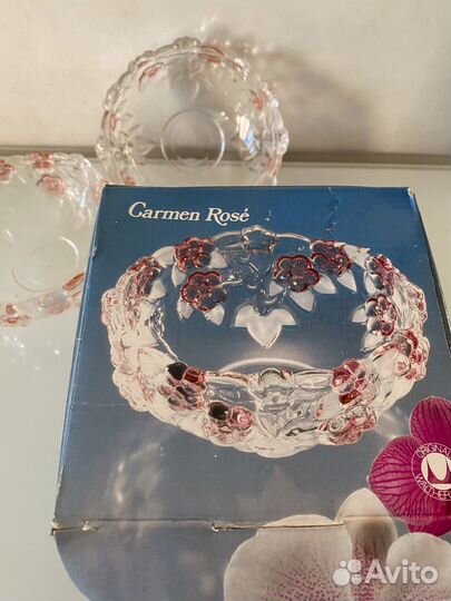 Набор салатников новый