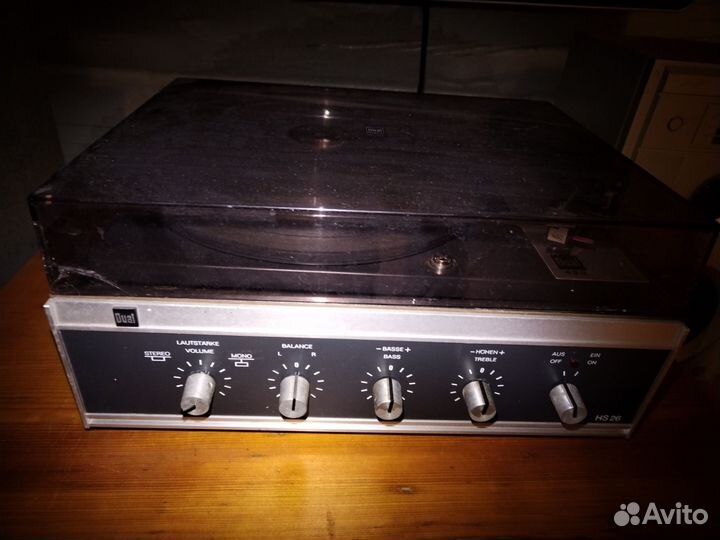 Проигрыватель винила dual