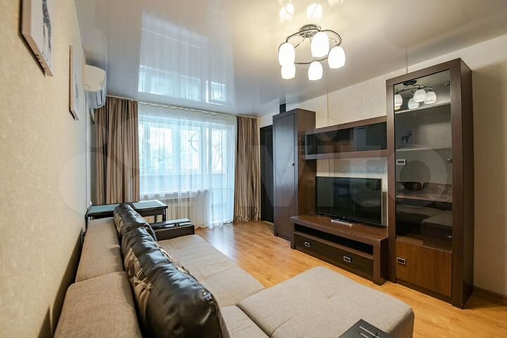 2-к. квартира, 38 м², 1/9 эт.
