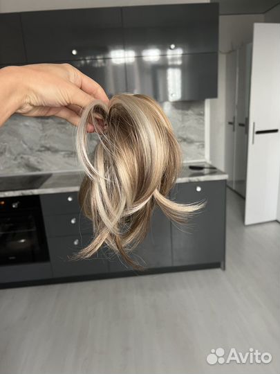 Накладной хвост на заколке