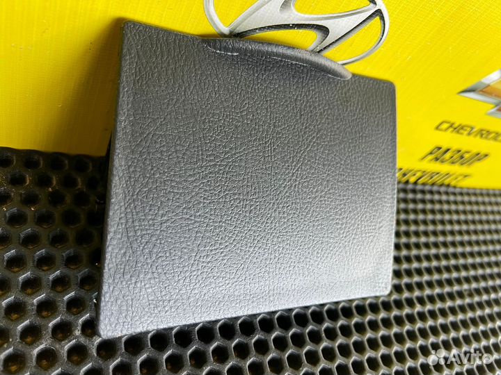 Левый бардачок lifan Solano 620 -2812