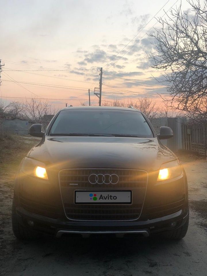 Audi Q7: фото владельца