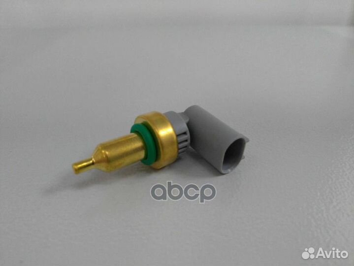 Датчик температуры охлаждающей жидкости