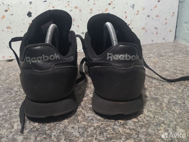 Кроссовки Reebok оригинал 42