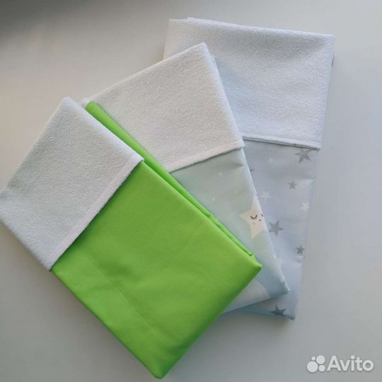 Непромокаемая пеленка в кроватку