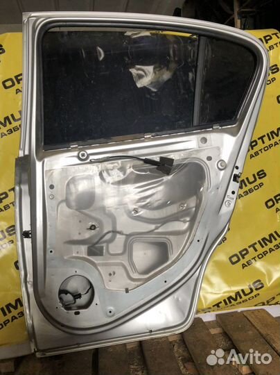 Дверь задняя правая Opel Corsa D