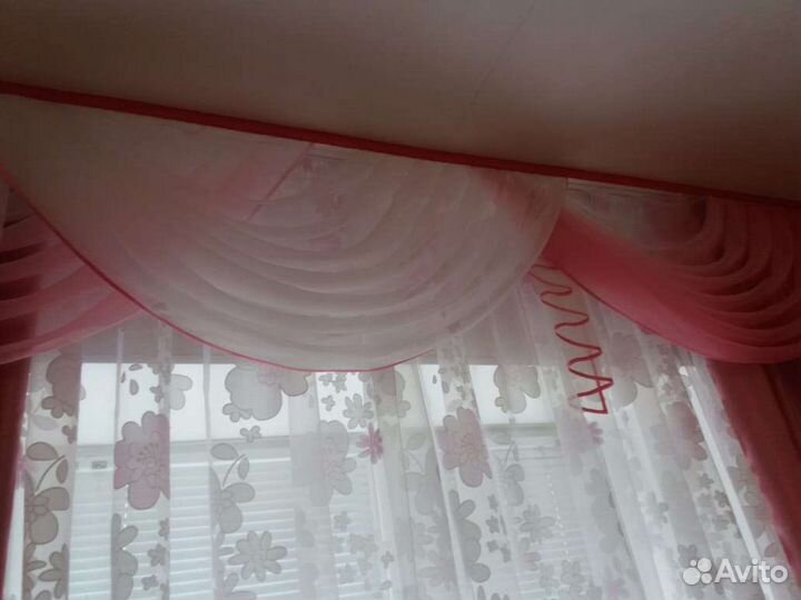 Ламбрекен розовый