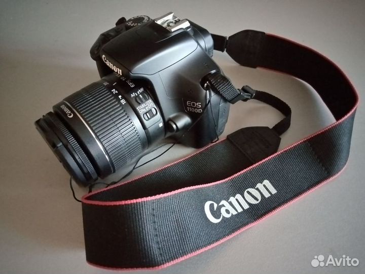 Зеркальный фотоаппарат Canon EOS 1100d