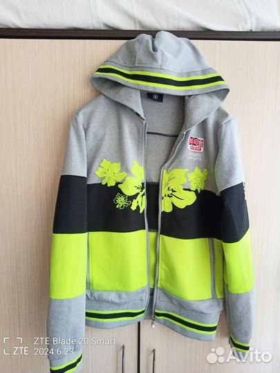 Спортивная одежда женская 48р