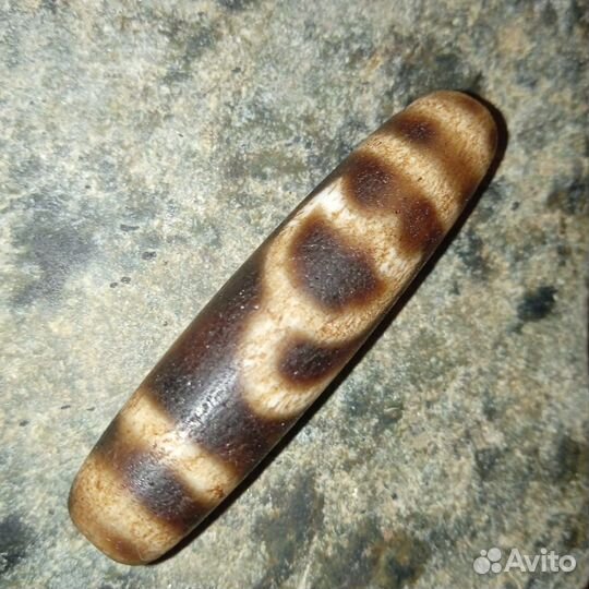 Старая Бусина Дзи 