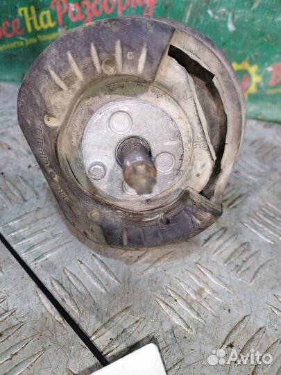 Подушка двигателя Cadillac Cts 2 купе 3.6 2010