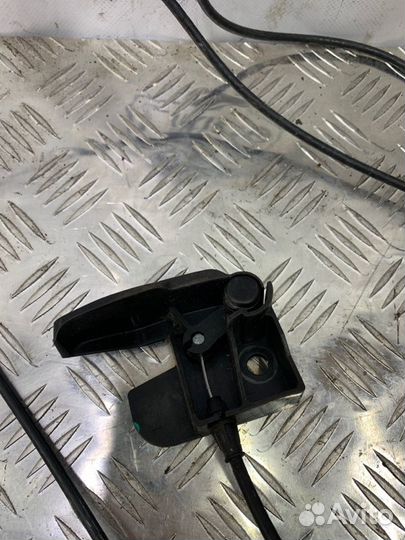 Ручка открывания капота Cadillac Escalade III