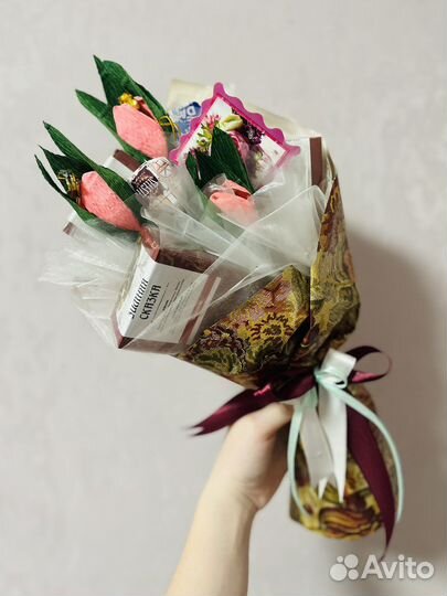 Букеты из чая и сладостей