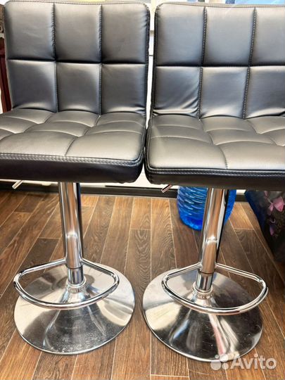 Барный стул