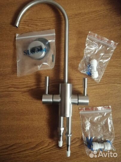 Смеситель для кухни новый