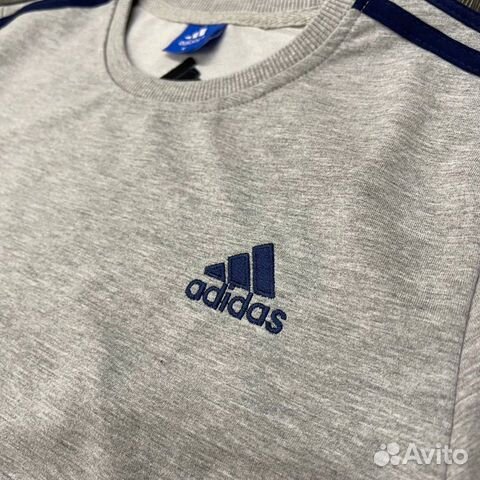 Спортивный костюм adidas