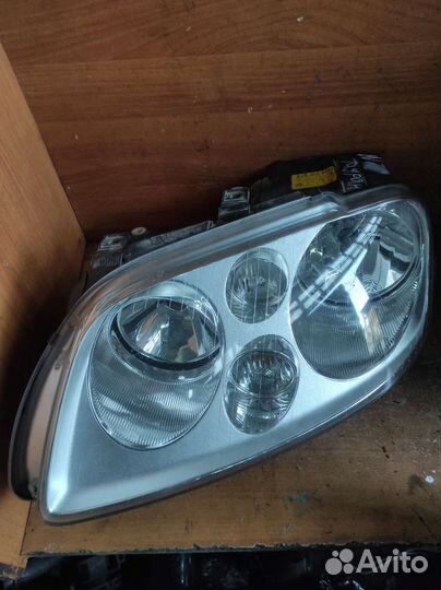 Фара левая Фольксваген Туран