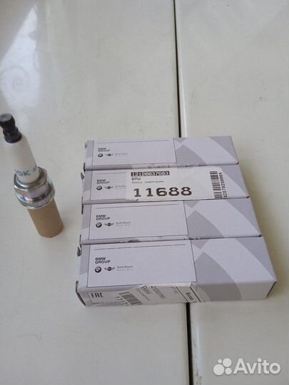 Оригинальные свечи зажигани BMW 12120037663