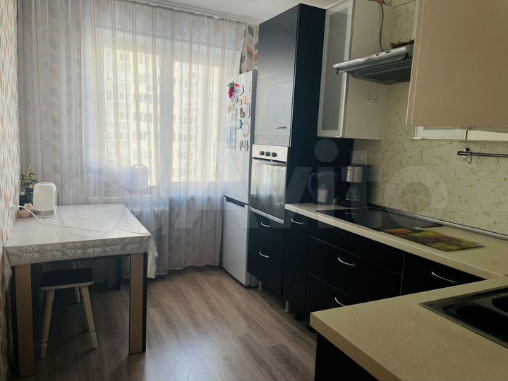 3-к. квартира, 72,8 м², 9/10 эт.