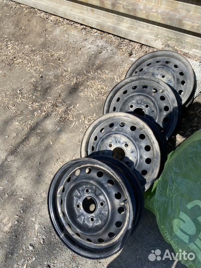 Диски r14 количество 4 штуки 4х114,3