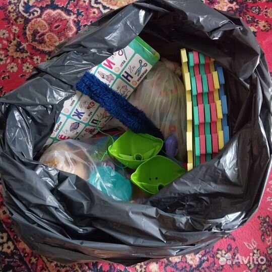 Игрушки пакетом