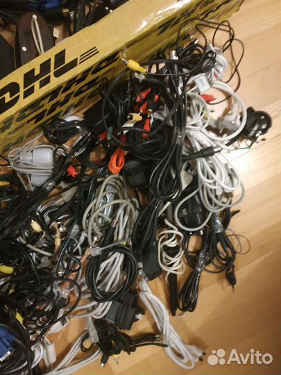 Провода и зарядки