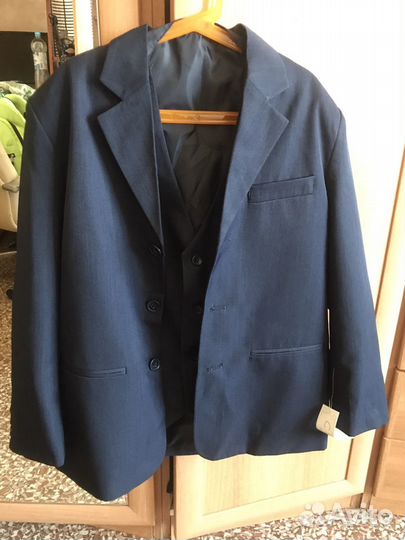 Школьный костюм, пиджак и жилет