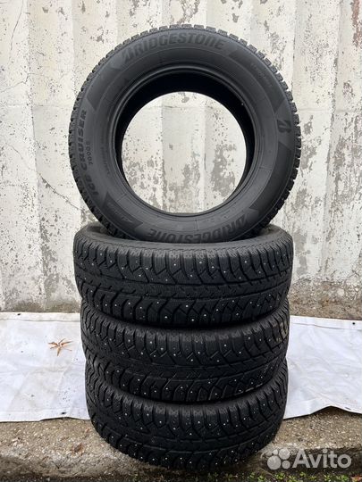 Bridgestone Ice Cruiser 7000S 225/65 R17