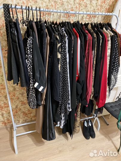 Женская верхняя одежда 42-44р