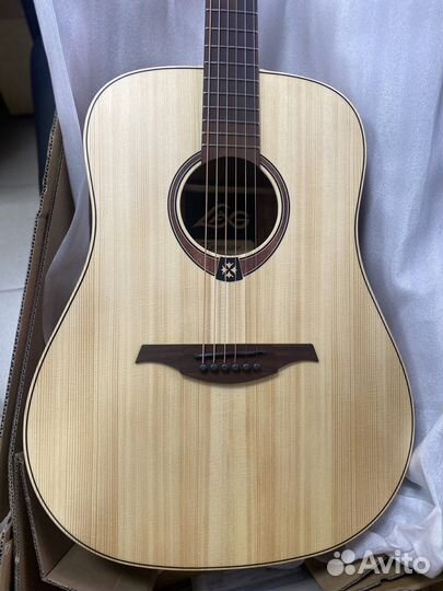 LAG T70D Акустическая гитара Новая