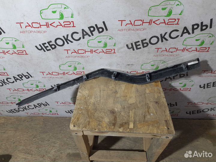 Молдинг бампера передний правый Chery Tiggo 7 Pro