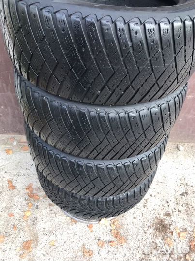 Goodyear Ultra Grip Ice Arctic 2 205/60 R16