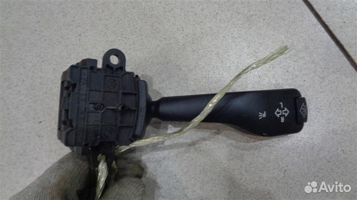 Переключатель поворотов подрулевой BMW 3-Series E