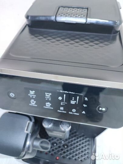 Кофемашина Philips EP2030/10 Series 2200 LatteGo