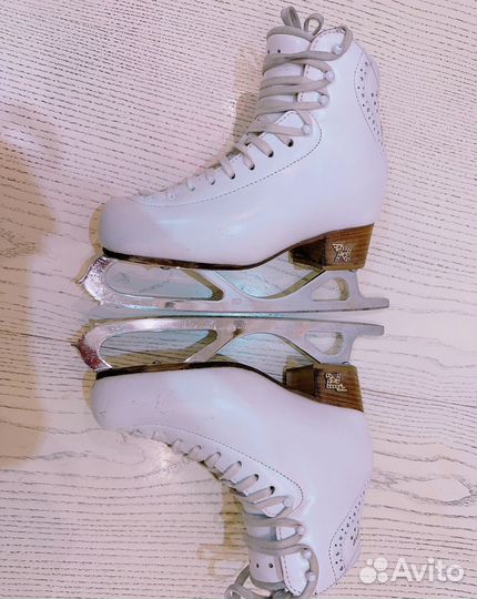 Фигурные коньки risport 235