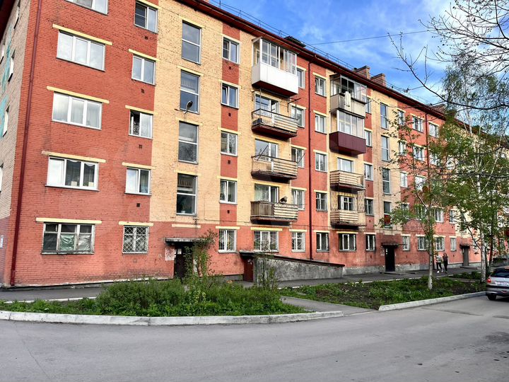 2-к. квартира, 44,8 м², 2/5 эт.