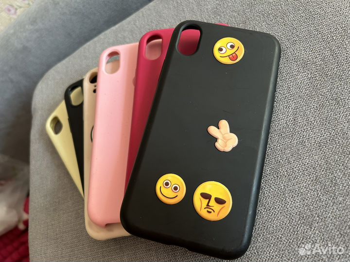 Чехлы на iPhone XR