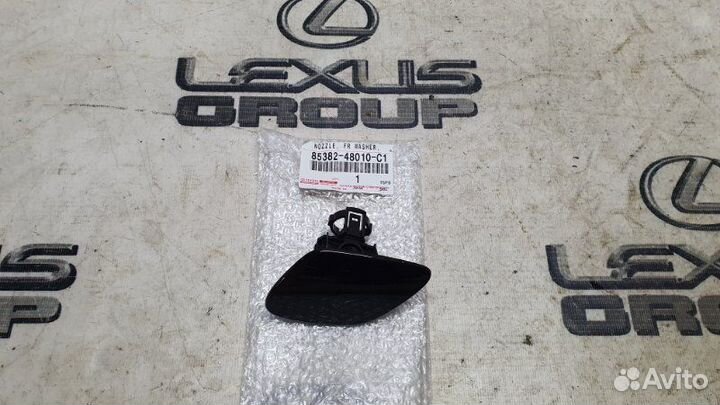 Крышка омывателя фары лев. перед. Lexus RX350