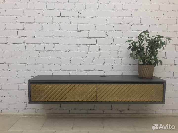 Тв-тумба в стиле лофт