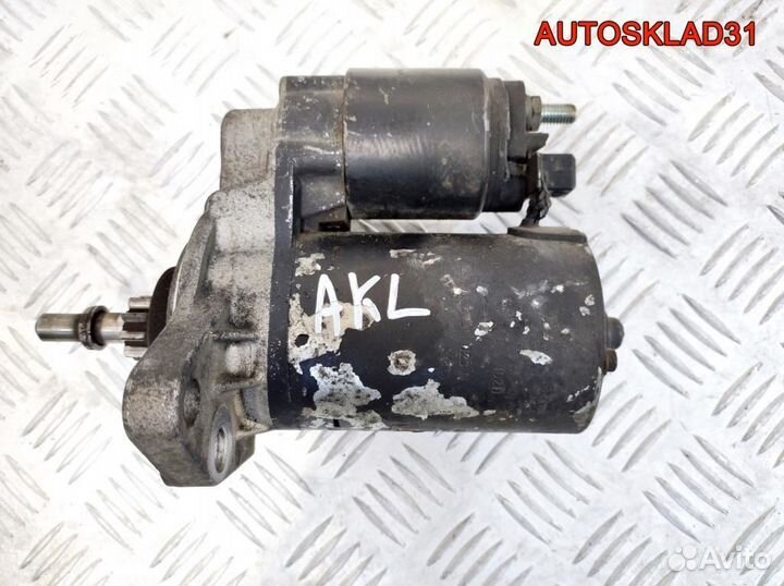 Стартер Volkswagen Golf 4 AKL 020911023N Бензин