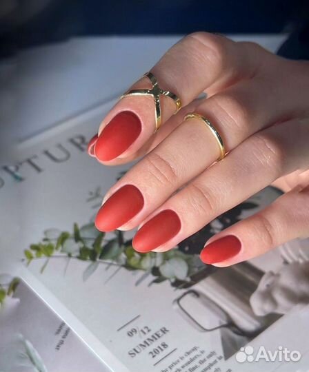 Маникюр с покрытием гель лак в салоне