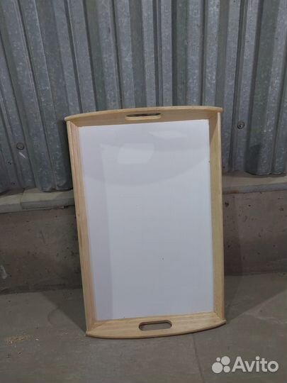 Поднос деревянный