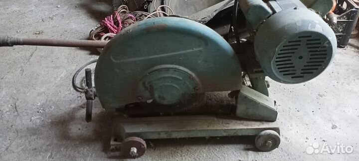 Станок отрезной