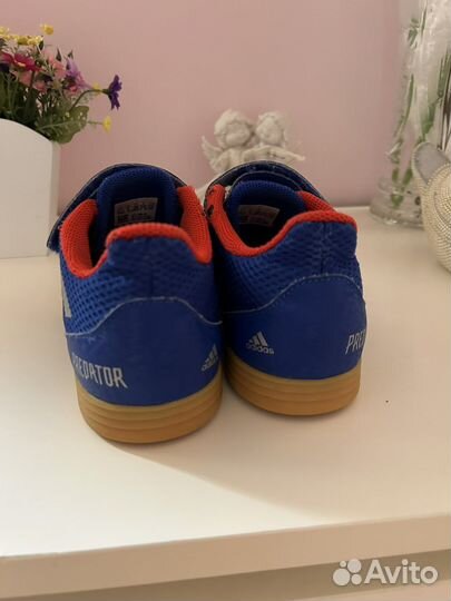 Adidas predator sala 38