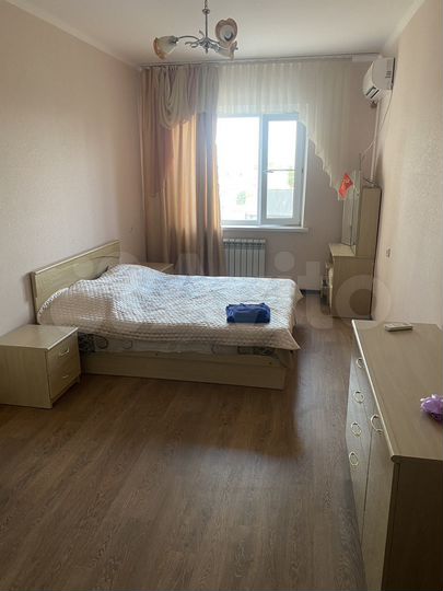 2-к. квартира, 80 м², 7/12 эт.