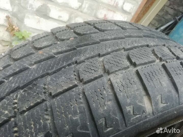 Mastertrack ST38 235/60 R17